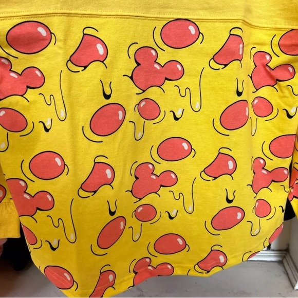 2024 Disney World Parks Eats Pizza Spirit Jersey Adult Limited Edition Unisex - Picture 3 of 3